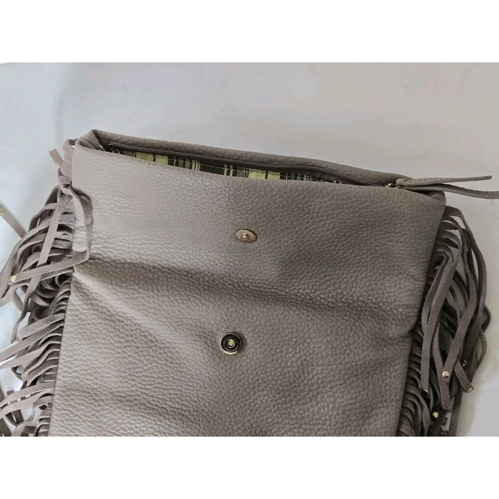 Shiraleah clutch grey